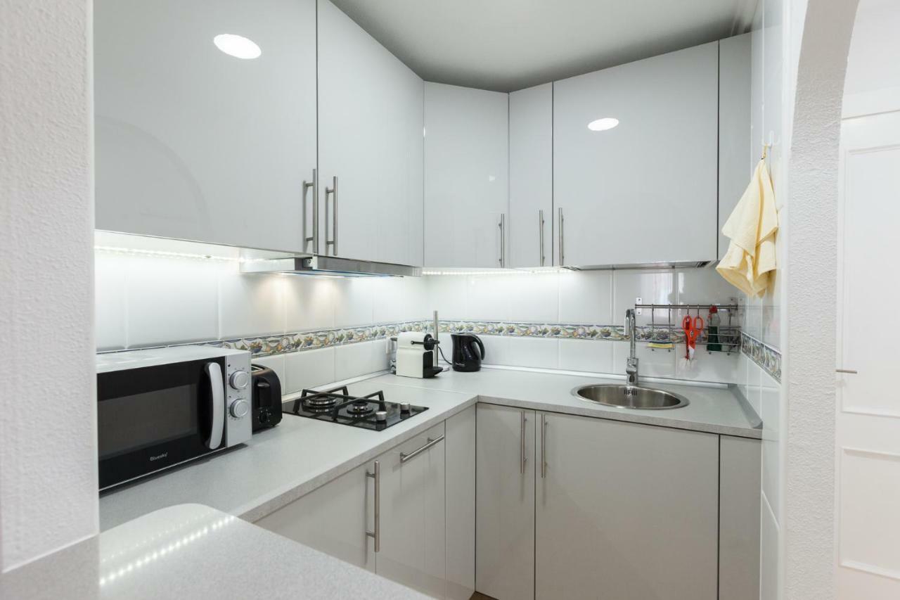 Apartment On San Julian 또레비에하 외부 사진